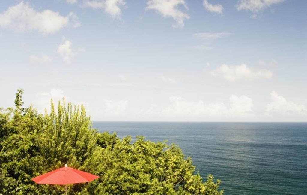 Being Villa Plymouth Bagian luar foto